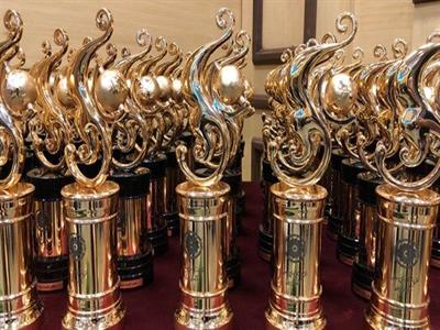 "نگین عسل هرند" منتخب صنعت بیسکویت در مراسم روز ملی صادرات + پیام تبریک انجمن